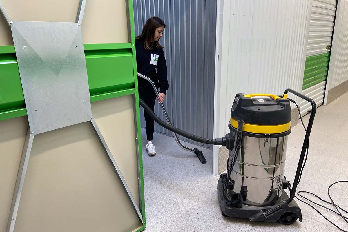 Interner Link zu Lagerraum-Storage House GmbH - Self Storage Boxen Reinigungsservice